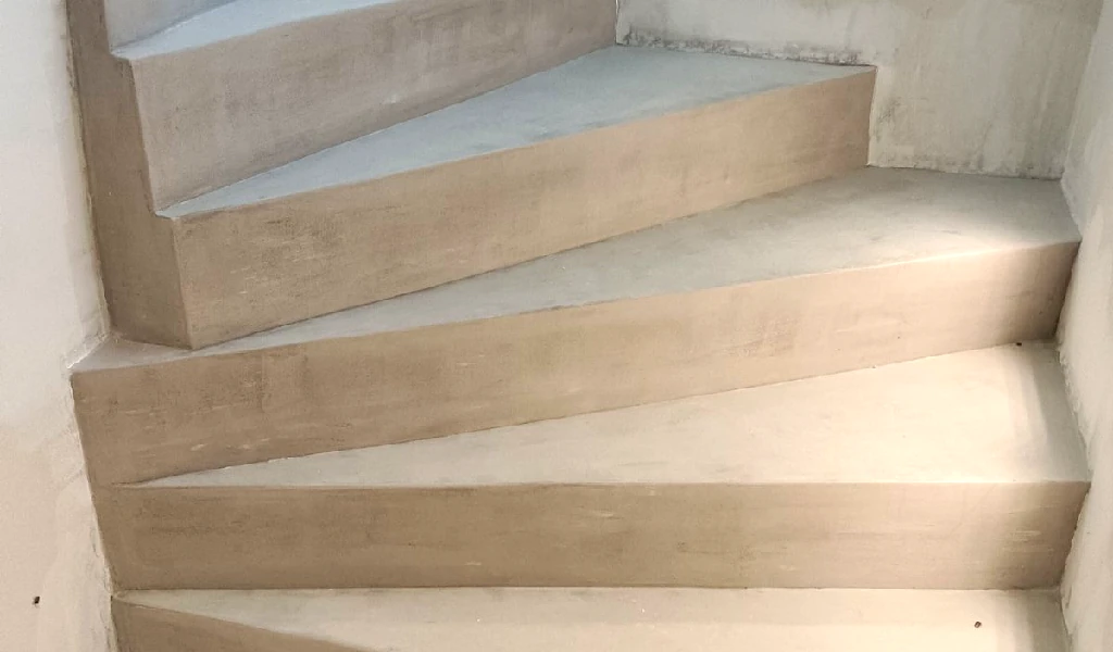 Πατητή τσιμεντοκονία σε σκάλες Καραπιπέρης ΕΒΕΞ Αίγιο Πάτρα