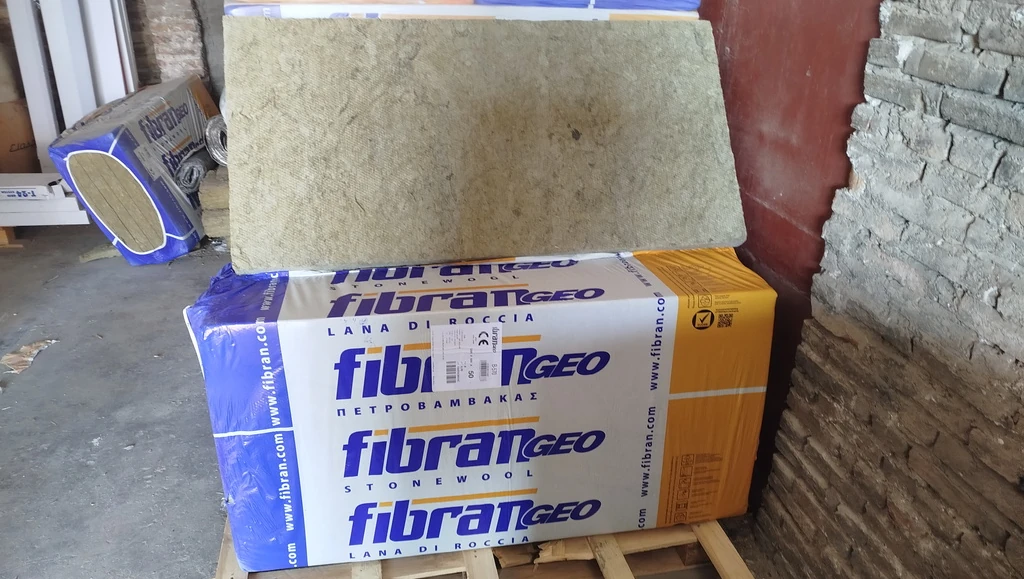 Πετροβάμβακας εξωτερική θερμοπρόσωψη Καραπιπέρης ΕΒΕΞ Αίγιο, Κόρινθος, Καλάβρυτα